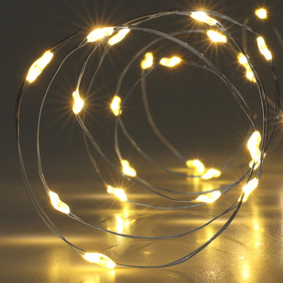 Zilverdraad verlichting met 40 LED lampjes – warm wit – 1.95 meter